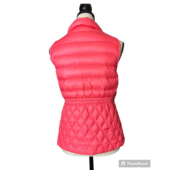 Talbots Quilted Vest in Salmon Pink Full Zipper 90% Down Filling Size XS - Picture 3 of 6